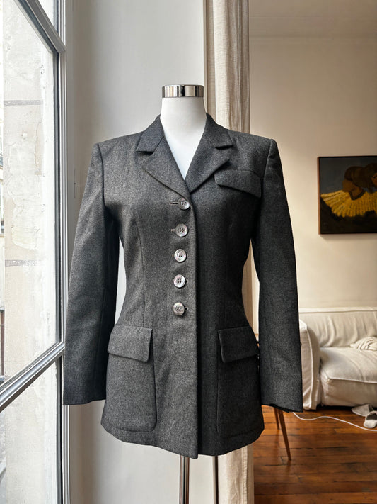 Tailored suit bòazer