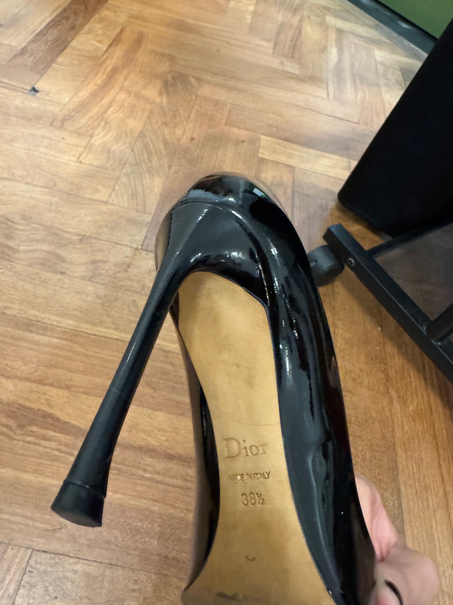 Christian Dior leather pumps