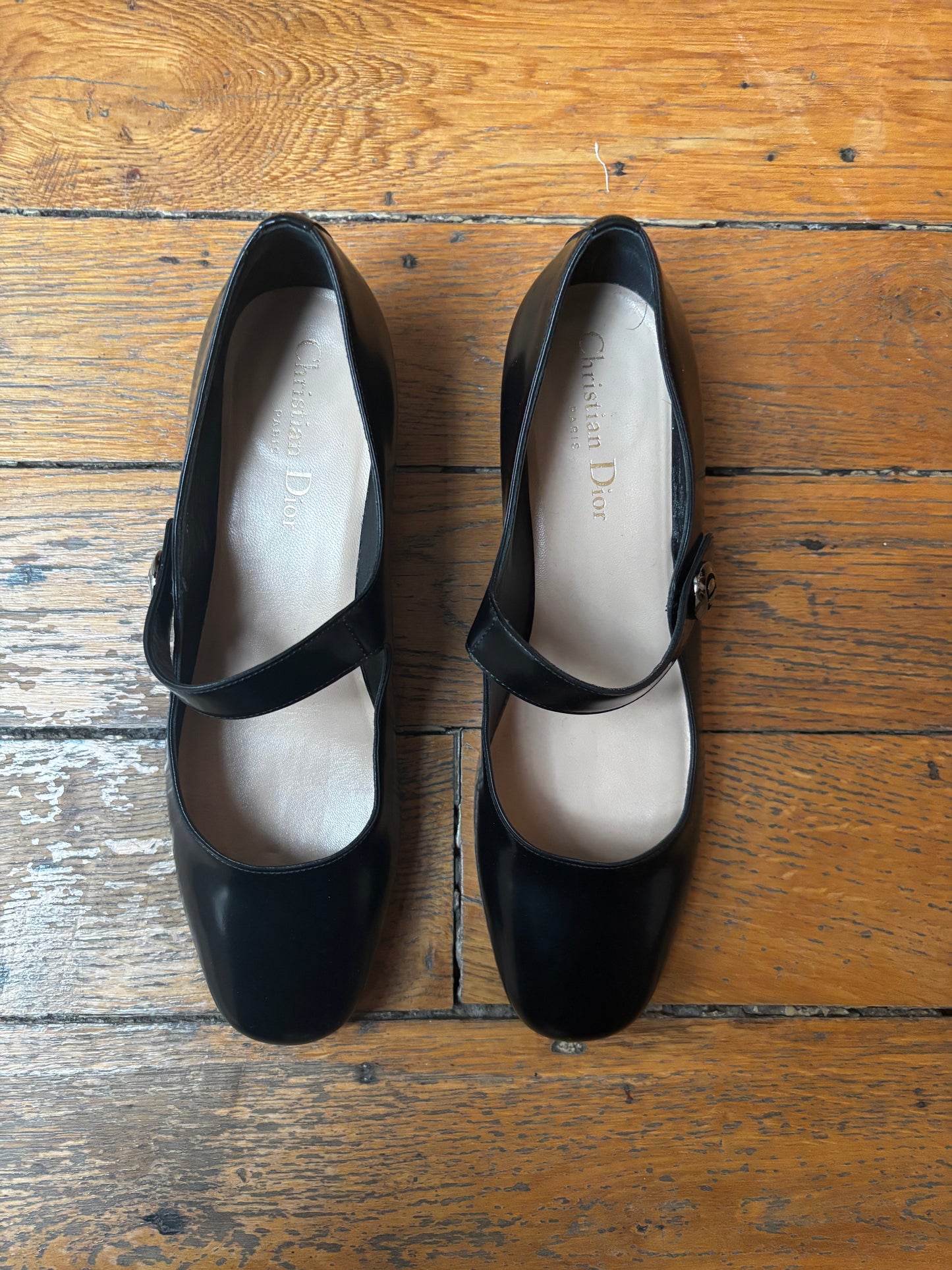DIOR ballerina kitten heel