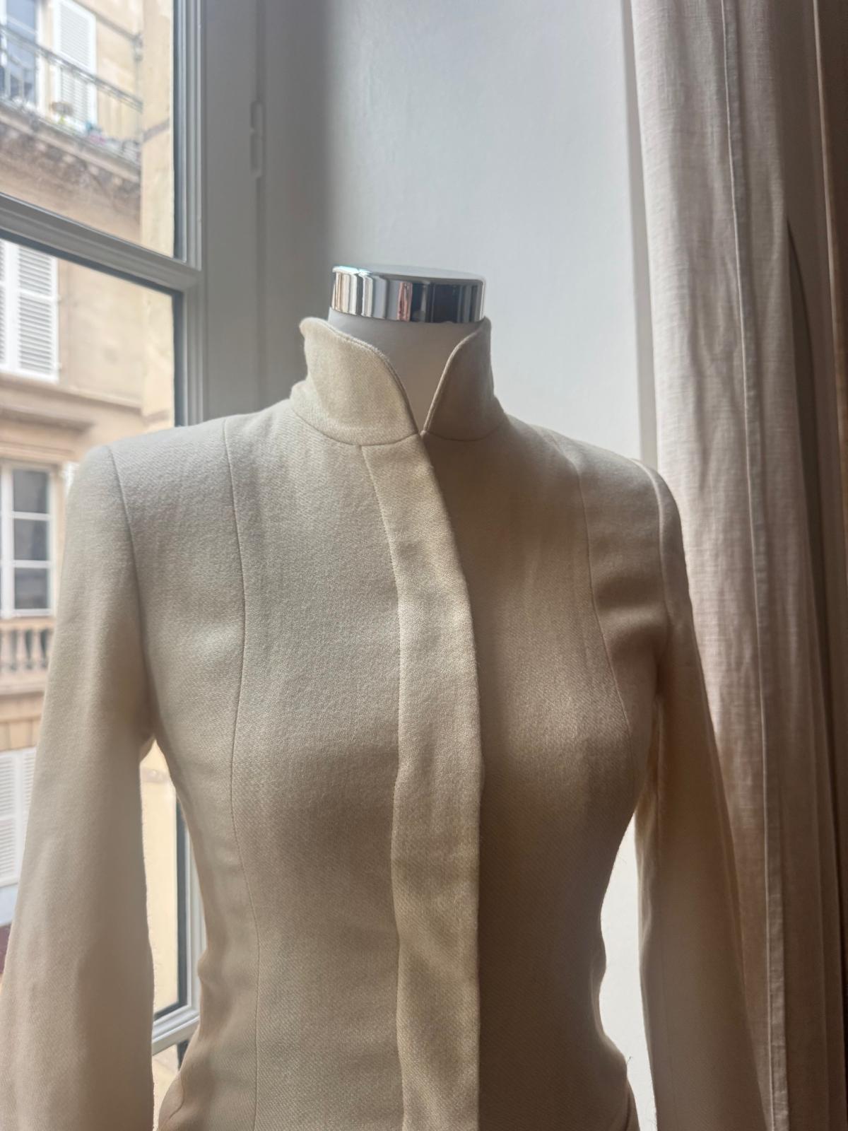 100% wool structured blazer